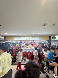 Lucky Plaza (D9), Shop House #517466431